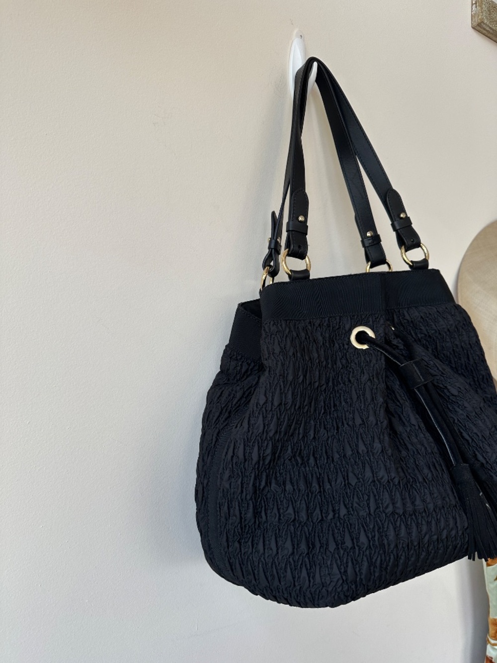 Alberta Ferretti Black Textured Tassel Shoulder Bag - Picture 2 of 5